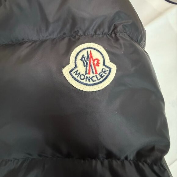 Moncler Black Down Coat - Plush Fur Hood, Waist Belt, Stylish Winter Outerwear - Picture 6 of 8